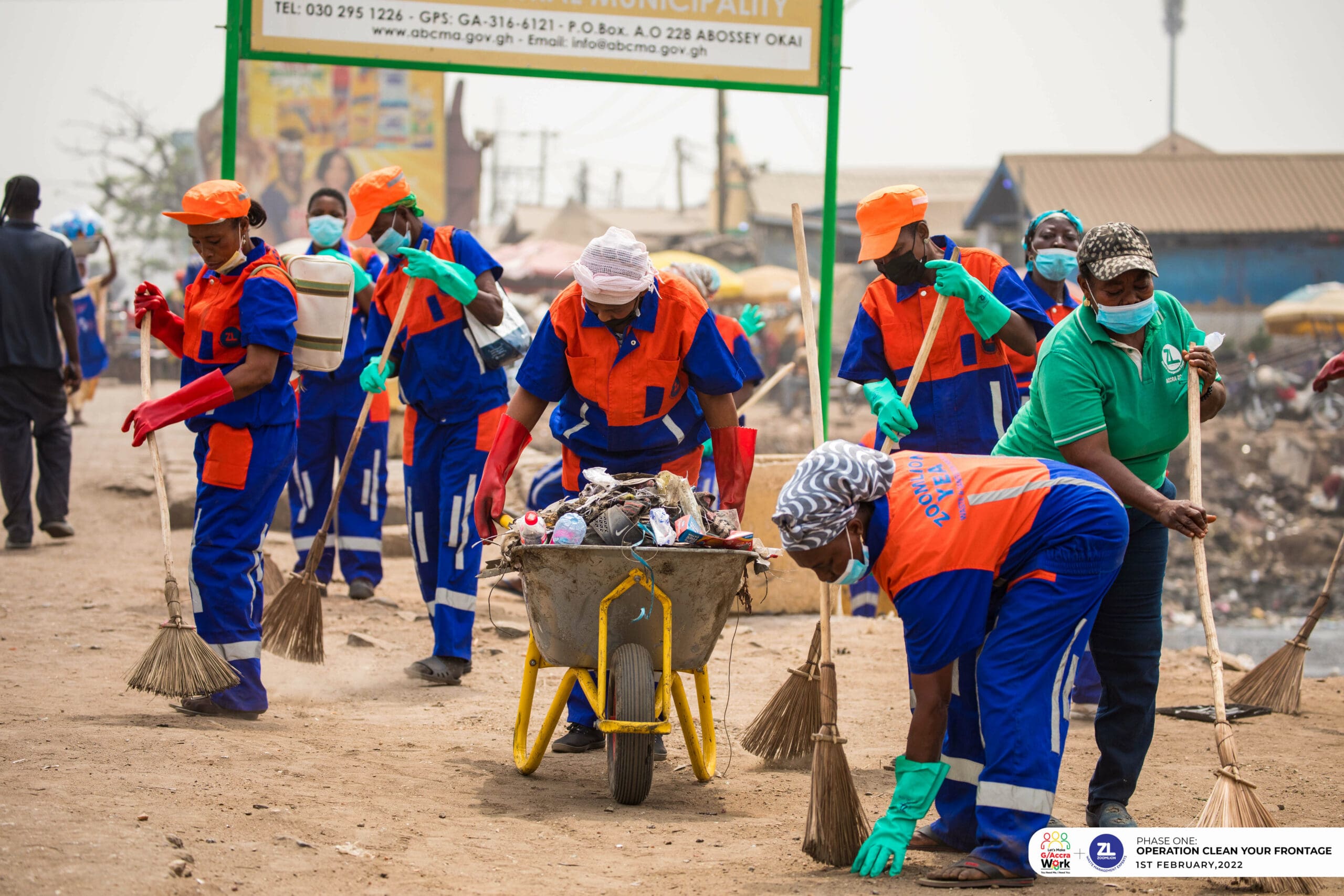KMA Introduces Inmate Labor to Clean Kumasi Markets